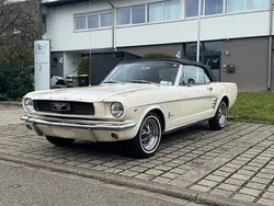 Weiß Gebraucht 1966 Ford Mustang Convertible Cabrio | 38.500 €