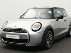 Grau Gebraucht 2024 Mini Cooper S Classic Kleinwagen | 24.113 € (Superpreis)