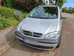 Silber Gebraucht 2003 Opel Zafira Njoy Van / Kleinbus | 1.900 € (Fairer Preis)