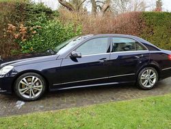 Blau Gebraucht 2009 Mercedes E500 Elegance Limousine | 18.995 € (Etwas zu teuer)