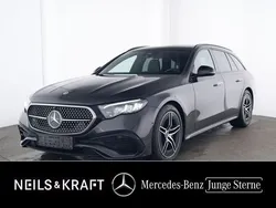 Grau Gebraucht 2024 Mercedes E220 AMG Kombi | 47.980 € (Guter Preis)