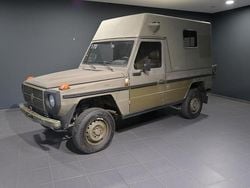 Grün olivgrün Gebraucht 1992 Mercedes G230 SUV | 18.900 €