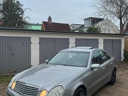 Silber Gebraucht 2002 Mercedes E270 Limousine | 3.000 € (Guter Preis)