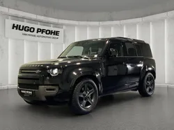 Santorini black Gebraucht 2024 Land Rover Defender SE Dynamic SUV | 79.950 € (Superpreis)