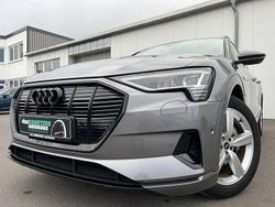 Taifungrau Gebraucht 2022 Audi e-tron Advanced Plus SUV | 34.860 € (Guter Preis)