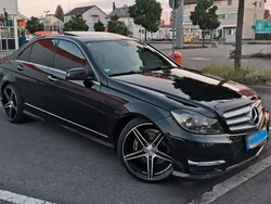 Schwarz Gebraucht 2012 Mercedes C300 Limousine | 9.300 € (Fairer Preis)