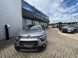 Grau Gebraucht 2024 Citroën C3 PureTech Kleinwagen | 14.950 € (Fairer Preis)