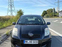 Schwarz Gebraucht 2006 Toyota Yaris Limousine | 3.000 € (Fairer Preis)