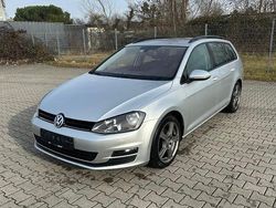 Silber Gebraucht 2015 VW Golf VII Comfortline Kombi | 8.200 € (Fairer Preis)