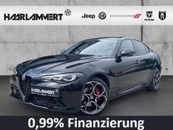 Nero vulcano, metallic) (schwarz Gebraucht 2023 Alfa Romeo Giulia Competizione Limousine | 41.980 € (Teuer)