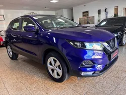 Blau Gebraucht 2020 Nissan Qashqai Acenta SUV | 18.350 € (Fairer Preis)