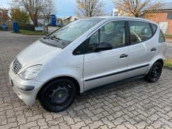 Silber Gebraucht 2002 Mercedes A170 Classic Kleinwagen | 750 € (Guter Preis)
