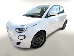 Grün Gebraucht 2022 Fiat 500e Icon Kleinwagen | 20.248 € (Fairer Preis)