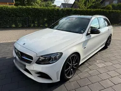 Weiß Gebraucht 2020 Mercedes C300e AMG Kombi | 28.900 € (Teuer)