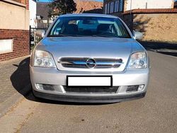 Silber Gebraucht 2003 Opel Vectra Limousine | 1.900 €