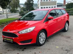 Rot Gebraucht 2015 Ford Focus Trend Kombi | 4.950 € (Fairer Preis)