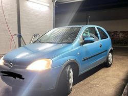 Blau Gebraucht 2000 Opel Corsa Kleinwagen | 850 € (Guter Preis)