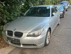 Silber Gebraucht 2006 BMW 530 Limousine | 3.200 €