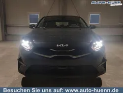 Pentagrau metallic Neu 2025 Kia Ceed 2 Limousine | 20.990 € (Guter Preis)