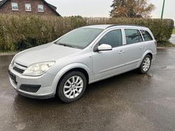 Silber Gebraucht 2005 Opel Astra Kombi | 2.000 € (Fairer Preis)