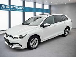 Weiß Gebraucht 2023 VW Golf VIII Life Kombi | 22.310 € (Fairer Preis)