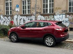 Rot Gebraucht 2017 Nissan Qashqai N-Connecta SUV | 11.500 € (Fairer Preis)