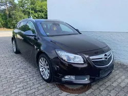 Braun Gebraucht 2013 Opel Insignia Innovation Kombi | 6.900 € (Fairer Preis)