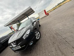 Schwarz Gebraucht 2013 Nissan Qashqai +2 SUV | 10.500 € (Etwas zu teuer)