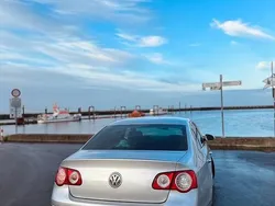 Grau Gebraucht 2006 VW Passat Limousine | 3.999 €
