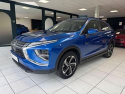 Blau Gebraucht 2022 Mitsubishi Eclipse Cross SUV | 17.957 € (Guter Preis)
