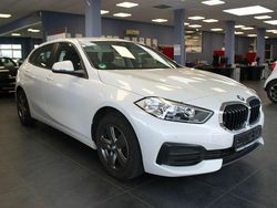 Weiß Gebraucht 2020 BMW 118 Advantage Kleinwagen | 17.980 € (Guter Preis)