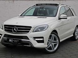 Sonderlack diamantweiß design Gebraucht 2012 Mercedes ML350 AMG SUV | 23.500 € (Fairer Preis)