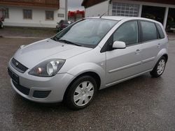 Silber Gebraucht 2008 Ford Fiesta Style Kleinwagen | 990 € (Superpreis)