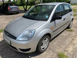 Silber Gebraucht 2005 Ford Fiesta Kleinwagen | 2.499 € (Etwas zu teuer)