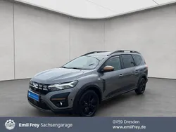 Grau Gebraucht 2023 Dacia Jogger Extreme Van / Kleinbus | 20.940 € (Fairer Preis)