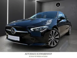 Schwarz Gebraucht 2021 Mercedes CLA200 Shooting Brake Progressive Kombi | 24.490 € (Guter Preis)