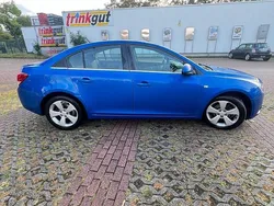 Blau Gebraucht 2011 Chevrolet Cruze LT Limousine | 3.399 € (Fairer Preis)