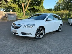 Weiß Gebraucht 2012 Opel Insignia Kombi | 5.250 € (Guter Preis)