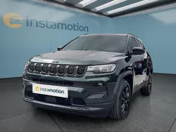 Grün Neu 2025 Jeep Compass North SUV | 42.949 € (Etwas zu teuer)