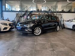 Schwarz Gebraucht 2019 VW Golf Sportsvan Highline Van / Kleinbus | 12.599 € (Guter Preis)