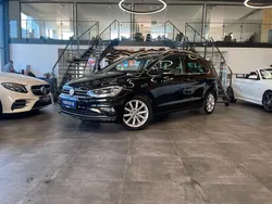 Schwarz Gebraucht 2019 VW Golf Sportsvan Highline Van / Kleinbus | 12.599 € (Superpreis)