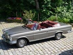 Grau Gebraucht 1971 Mercedes 280 SE Cabrio | 194.500 €