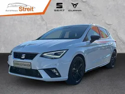 Weiss) nevada weiss (weiss Gebraucht 2022 Seat Ibiza Black Edition Limousine | 19.450 € (Guter Preis)