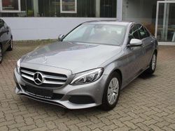 Paladiumsilber Gebraucht 2016 Mercedes C200 Limousine | 22.800 €