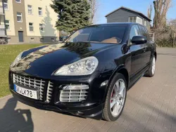 Porsche Cayenne GTS