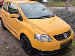 Gelb Gebraucht 2005 VW Fox Kleinwagen | 1.850 € (Fairer Preis)