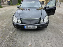Schwarz Gebraucht 2004 Mercedes E200 Classic Kombi | 1.300 € (Superpreis)