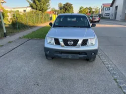 Silber Gebraucht 2007 Nissan Navara Abholung | 3.500 € (Superpreis)