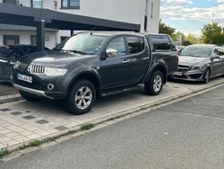 Schwarz Gebraucht 2012 Mitsubishi L200 Abholung | 15.990 € (Teuer)