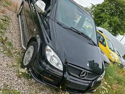 Schwarz Gebraucht 2008 Mercedes Vito Van / Kleinbus | 6.500 €